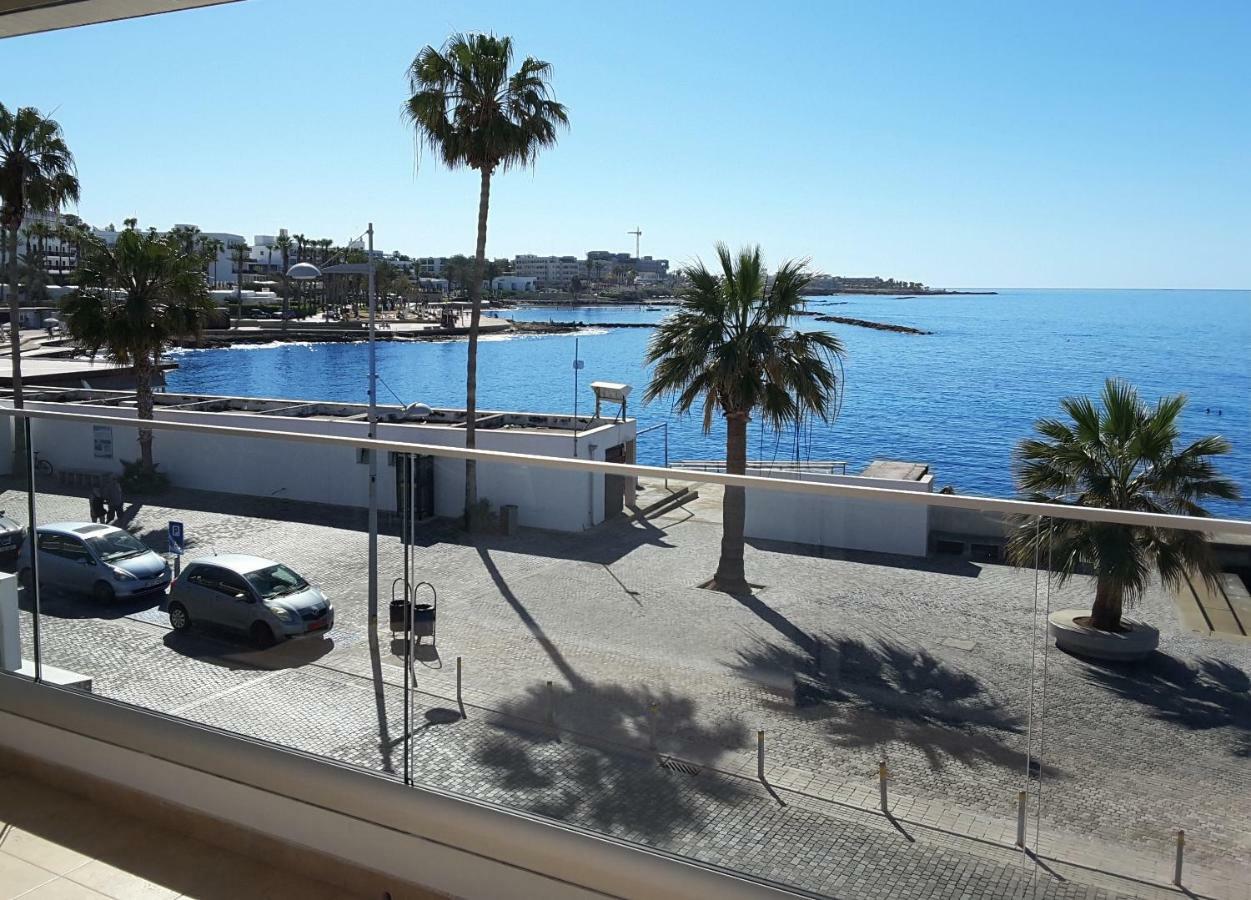 Lighthouse By The Sea Lovely 2Bdr Apartment Paphos Luaran gambar