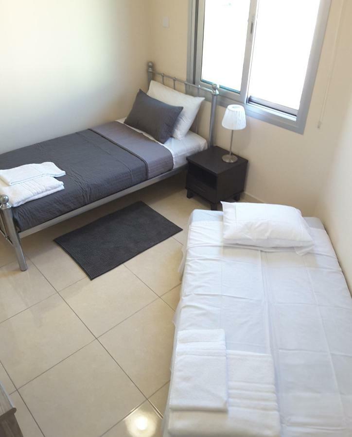 Lighthouse By The Sea Lovely 2Bdr Apartment Paphos Luaran gambar